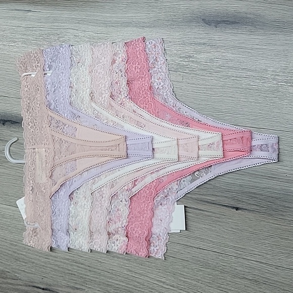 JESSICA SIMPSON THONG. - Picture 3 of 10